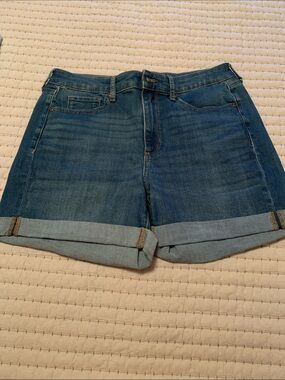 Sonoma Blue Rolled Cuff Denim Shorts